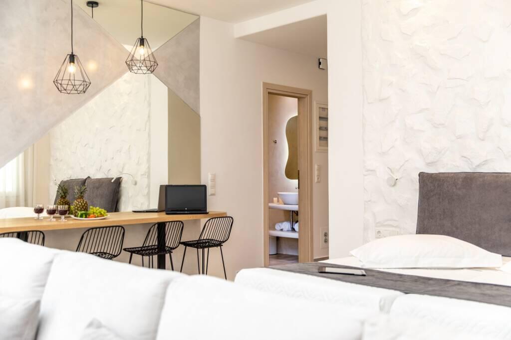 Εσωτερικός χώρος του Arktos Luxury Apartment στη Νάξο Arktos Luxury Apartment Naxos Interior Design