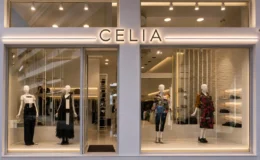 Όψη boutique γυναικείων ενδυμάτων CELIA με φωτιζόμενη επιγραφή και βιτρίνες