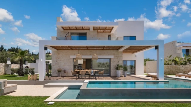 Villa Sohora | Exterior Design & Outdoor Living Modern luxury holiday villa with swimming pool in Crete